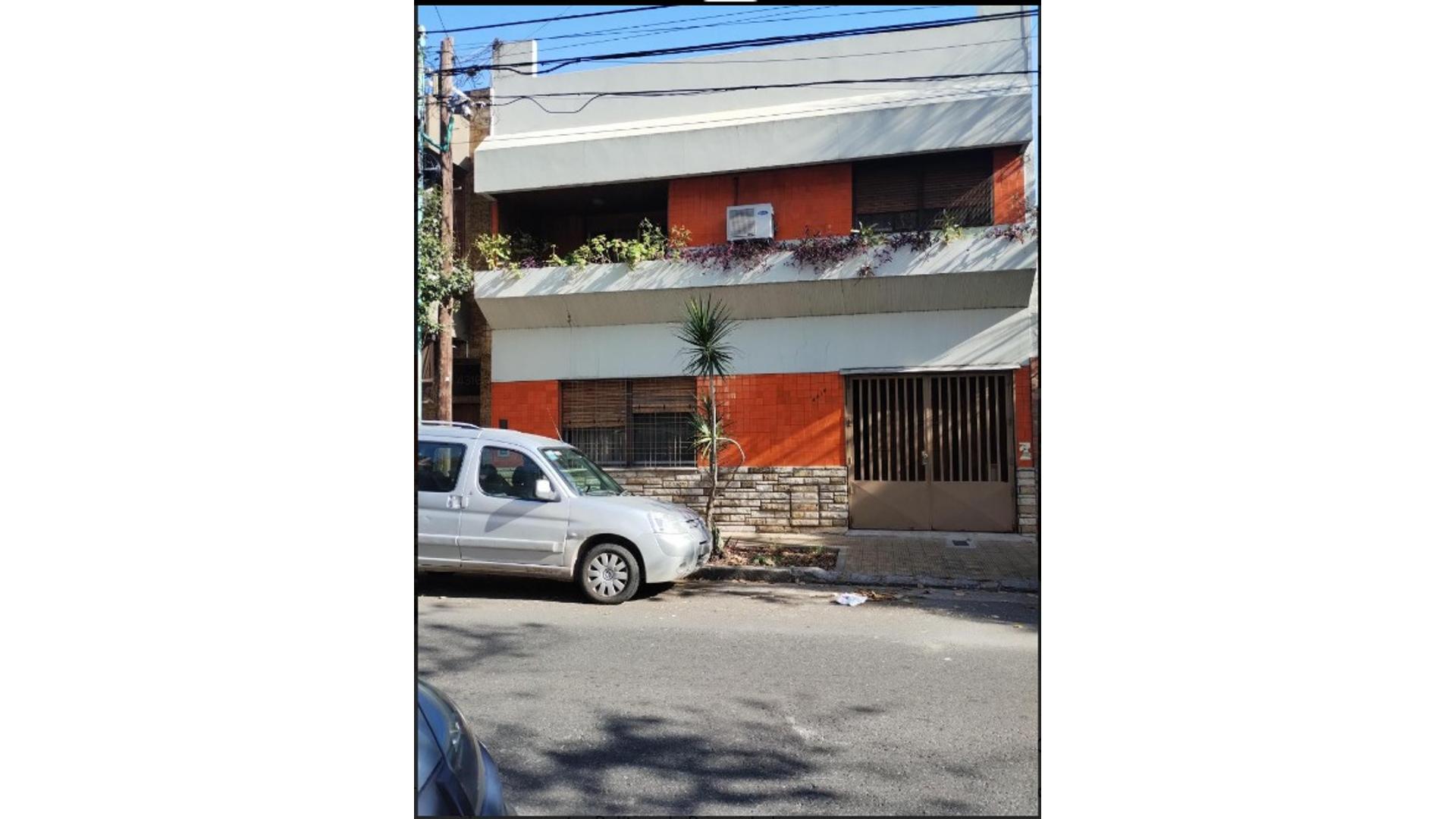 #5376378 | Venta | Casa | Saavedra (Fabiana Melillo Propiedades)