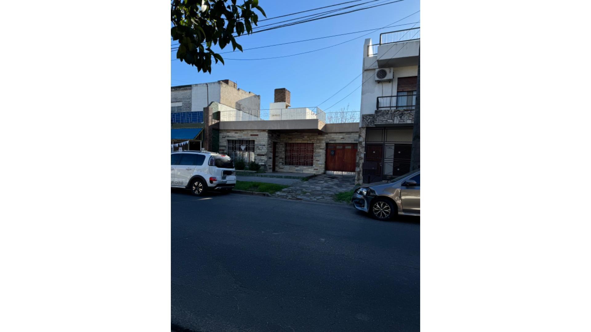 #5378140 | Alquiler | Casa | Moron (Etica Propiedades)