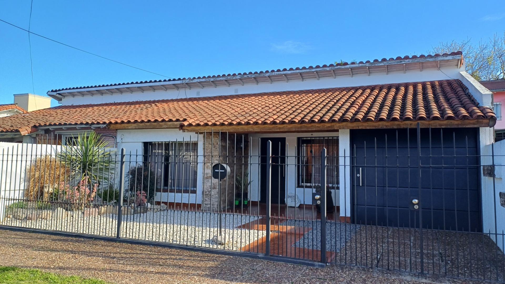 #5377314 | Venta | Casa | Ituzaingó (Adriana Torres propiedades)