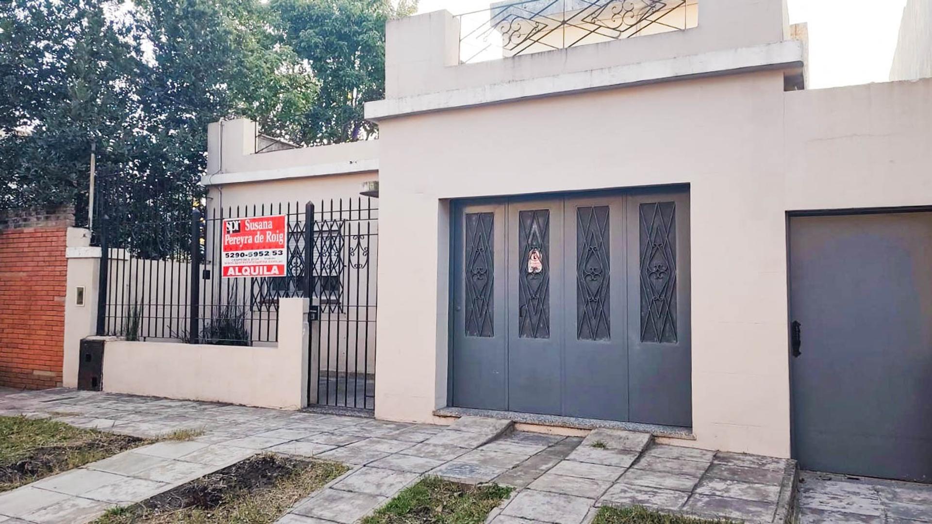 #5375962 | Venta | Casa | Moron (Susana Pereyra Roig Propiedades)