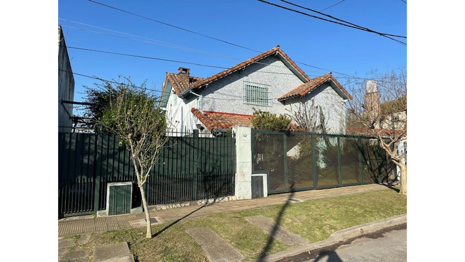 #5375506 | Venta | Casa | Tigre (Clarich Propiedades)