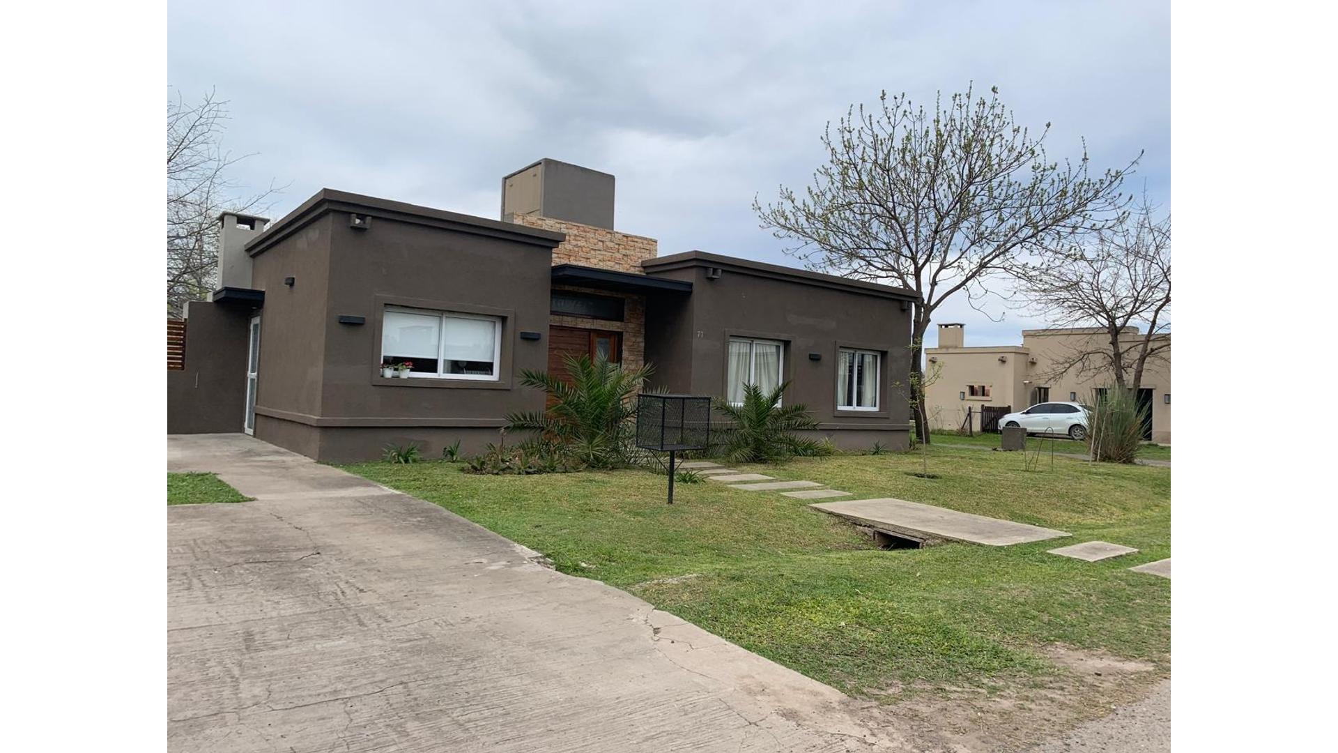 #5397031 | Alquiler | Casa | Pilar (Santiago Fernández  Negocios Inmobiliarios)