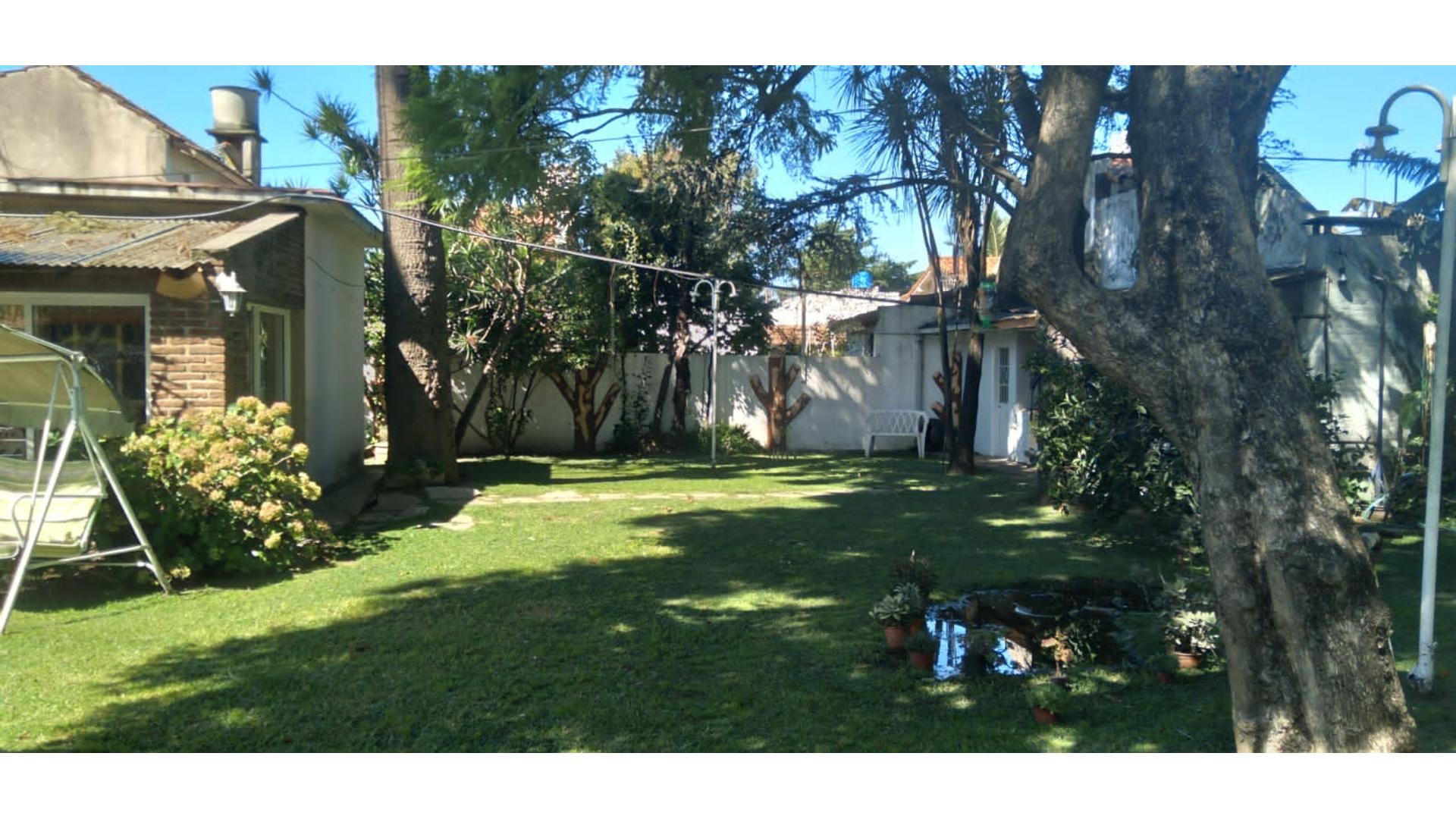 #5376182 | Venta | Casa | Lomas De Zamora (Clayton Pearse Servicios Inmobiliarios)