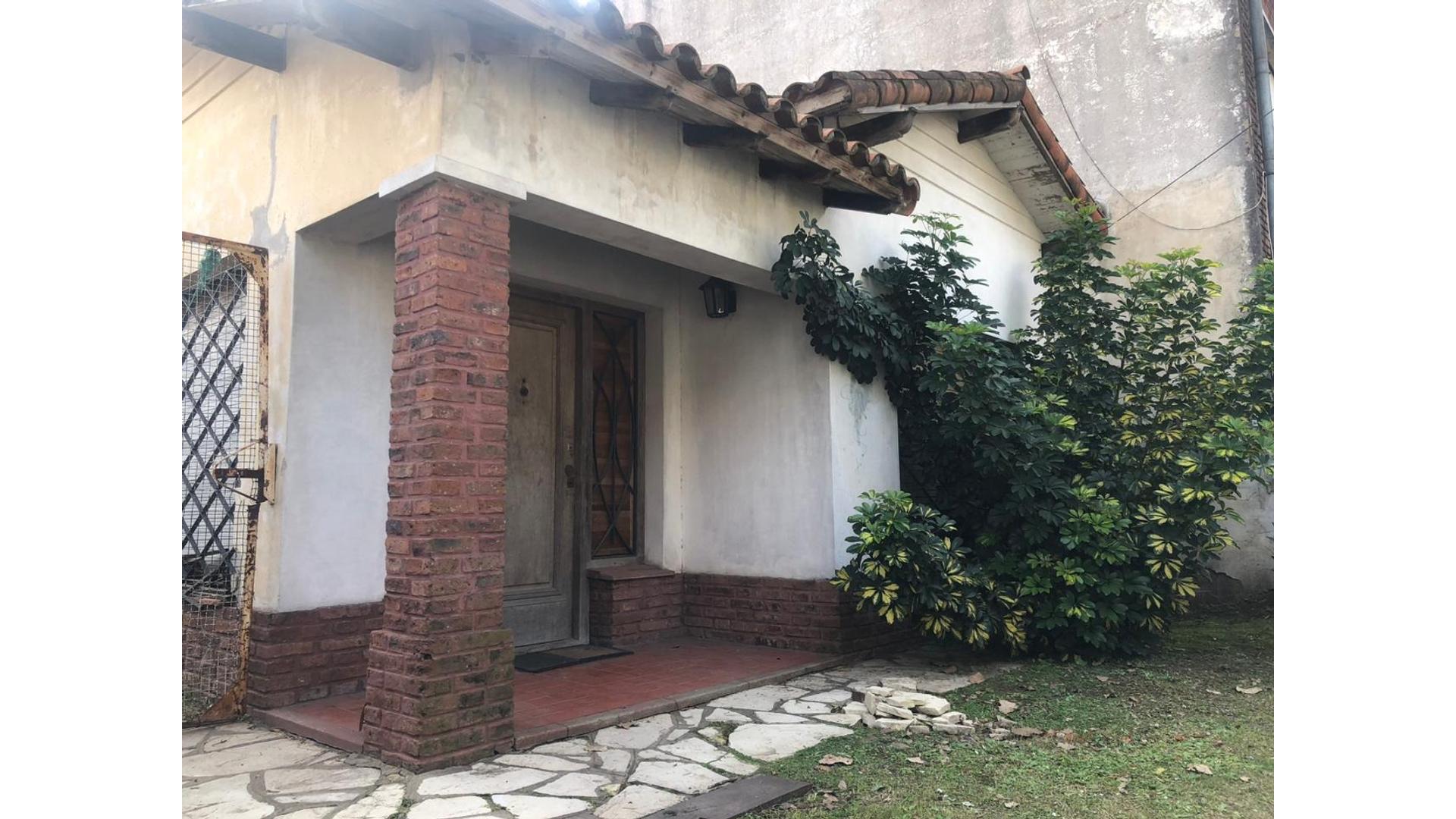 #5378785 | Venta | Casa | Hurlingham (MIGLIERINI PROPIEDADES)