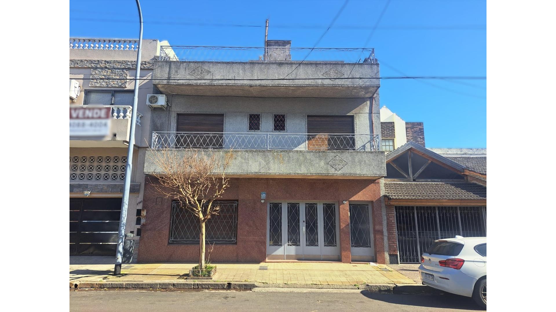 #5379553 | Venta | Casa | Mataderos (Jorge Parajon Propiedades)