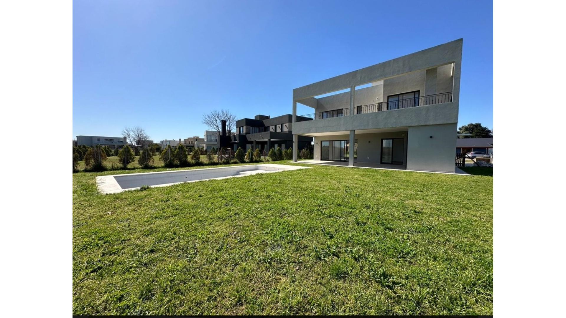 #5386761 | Venta | Casa | Escobar (LE Bienes Raices)