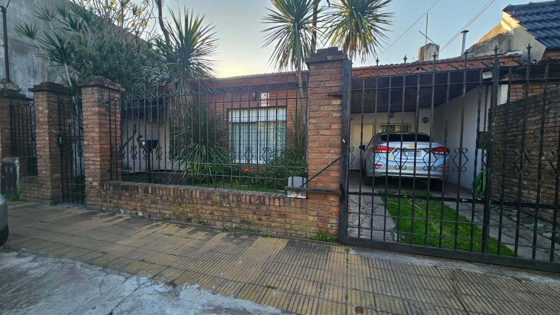 #5381909 | Venta | Casa | Ituzaingó (Maite Fernández Rivas Estudio Inmobiliario)