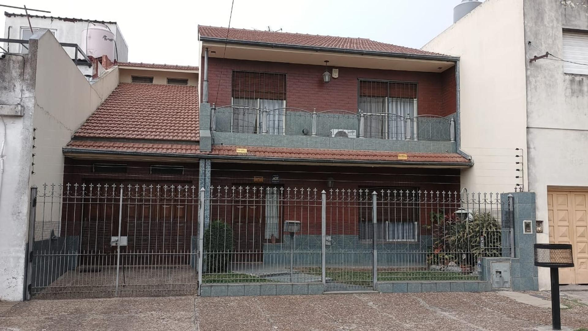 #5386934 | Venta | Casa | La Matanza (Concrete House Real State)