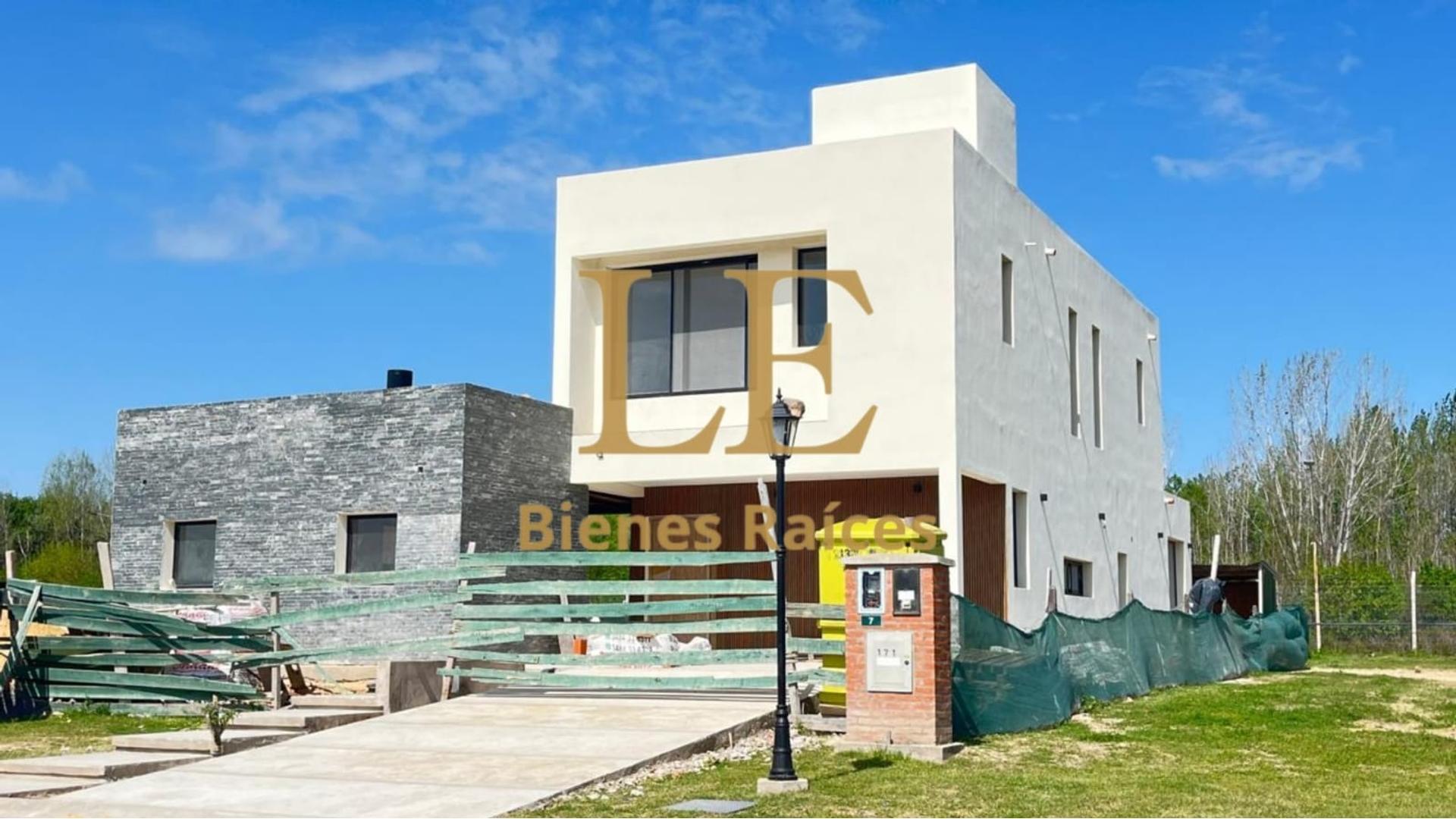 #5387608 | Venta | Casa | Tigre (LE Bienes Raices)