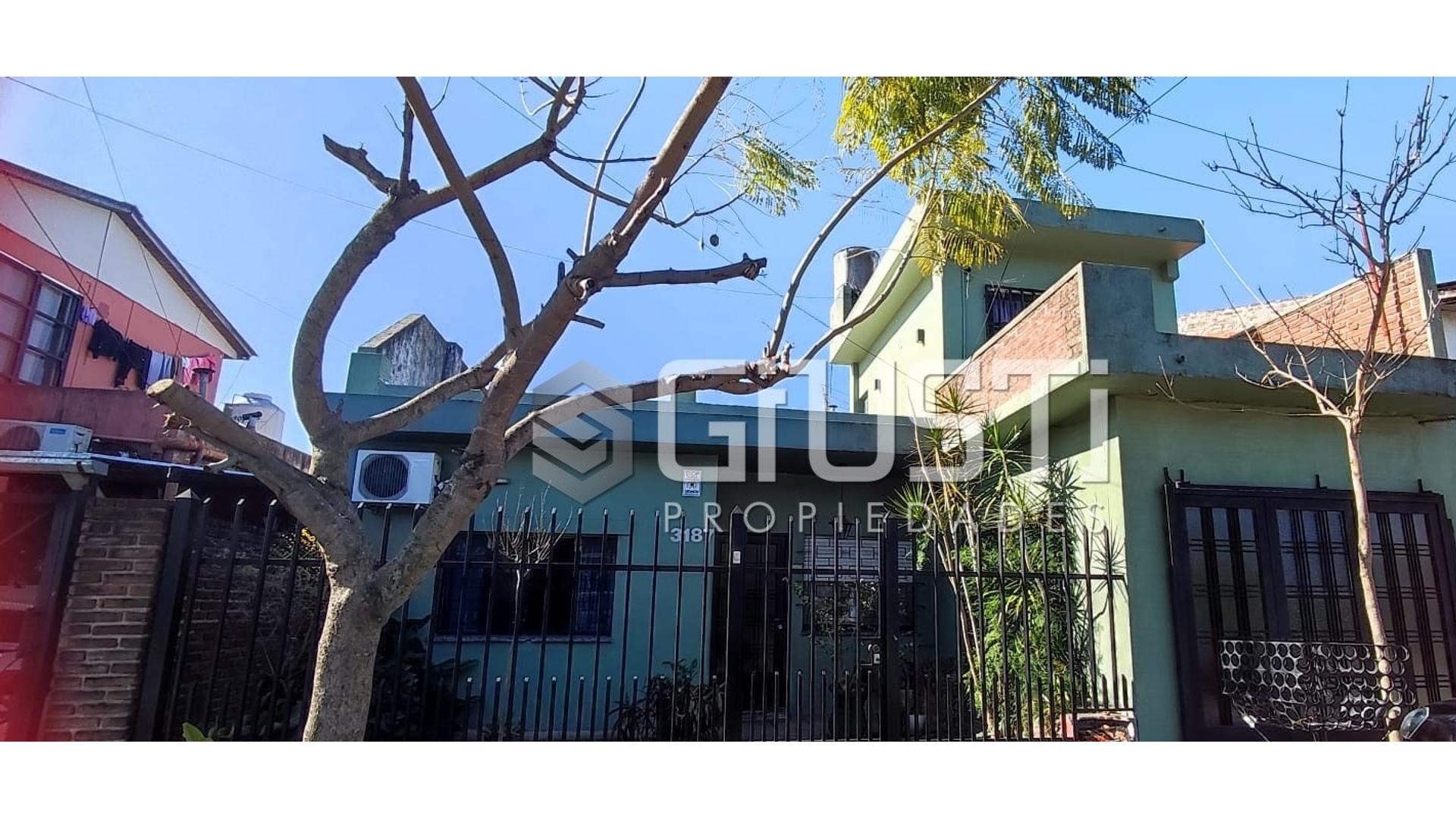 #5392776 | Venta | Casa | Moron (Giusti Ariel Propiedades)