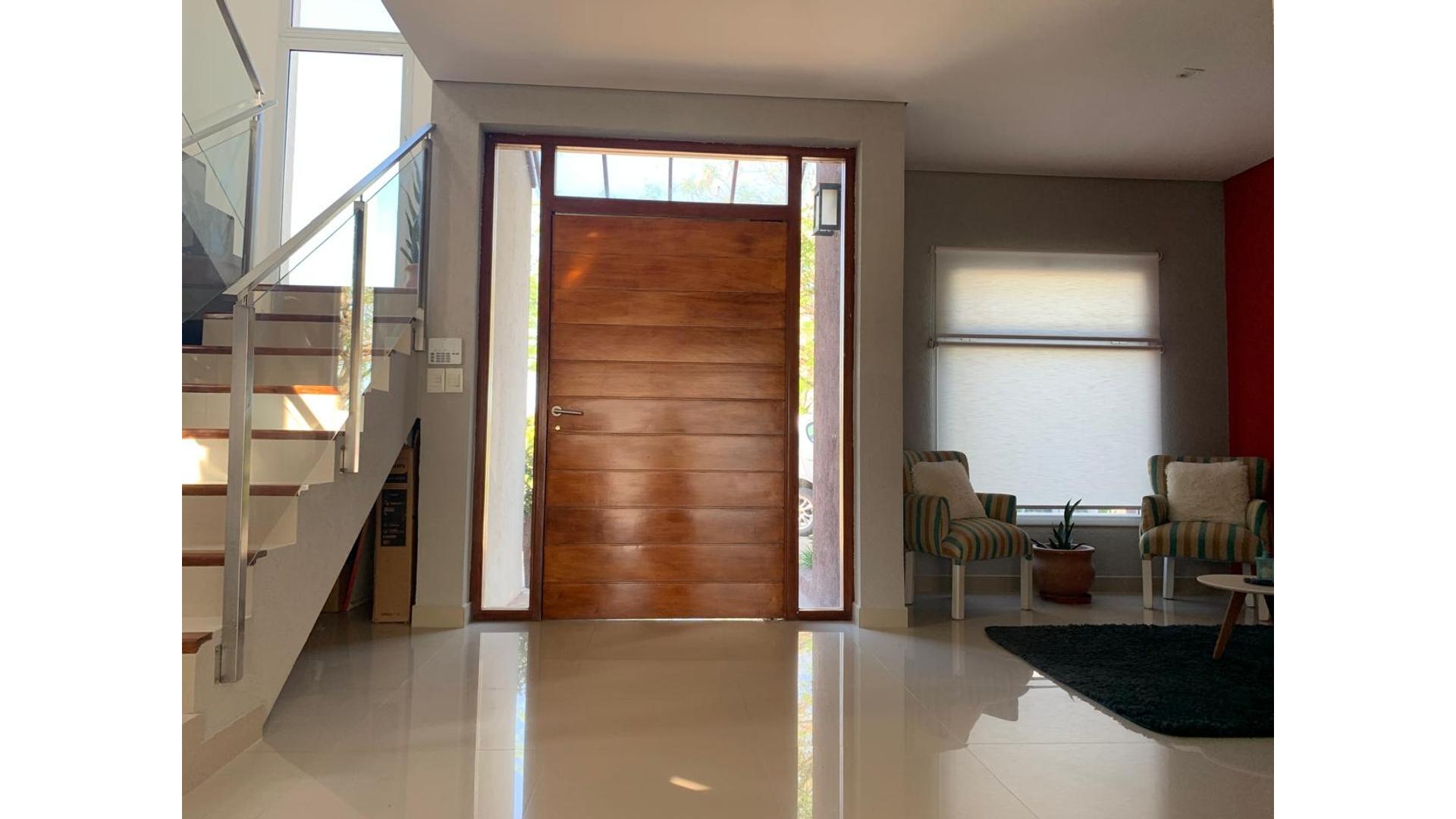 #5405122 | Alquiler | Casa | Pilar (Santiago Fernández  Negocios Inmobiliarios)