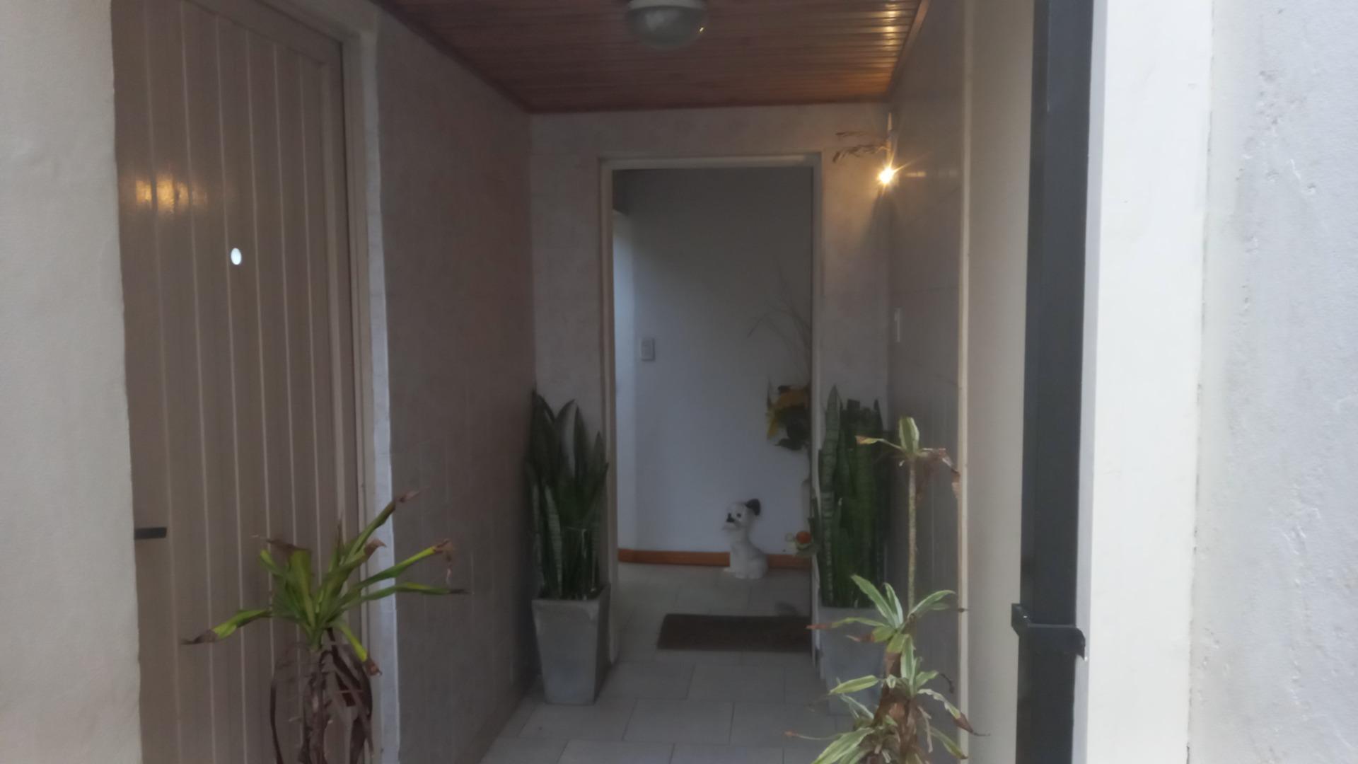 #5403704 | Venta | PH | Colonia Tres De Febrero (ESTUDIO INMOBILIARIO JM)