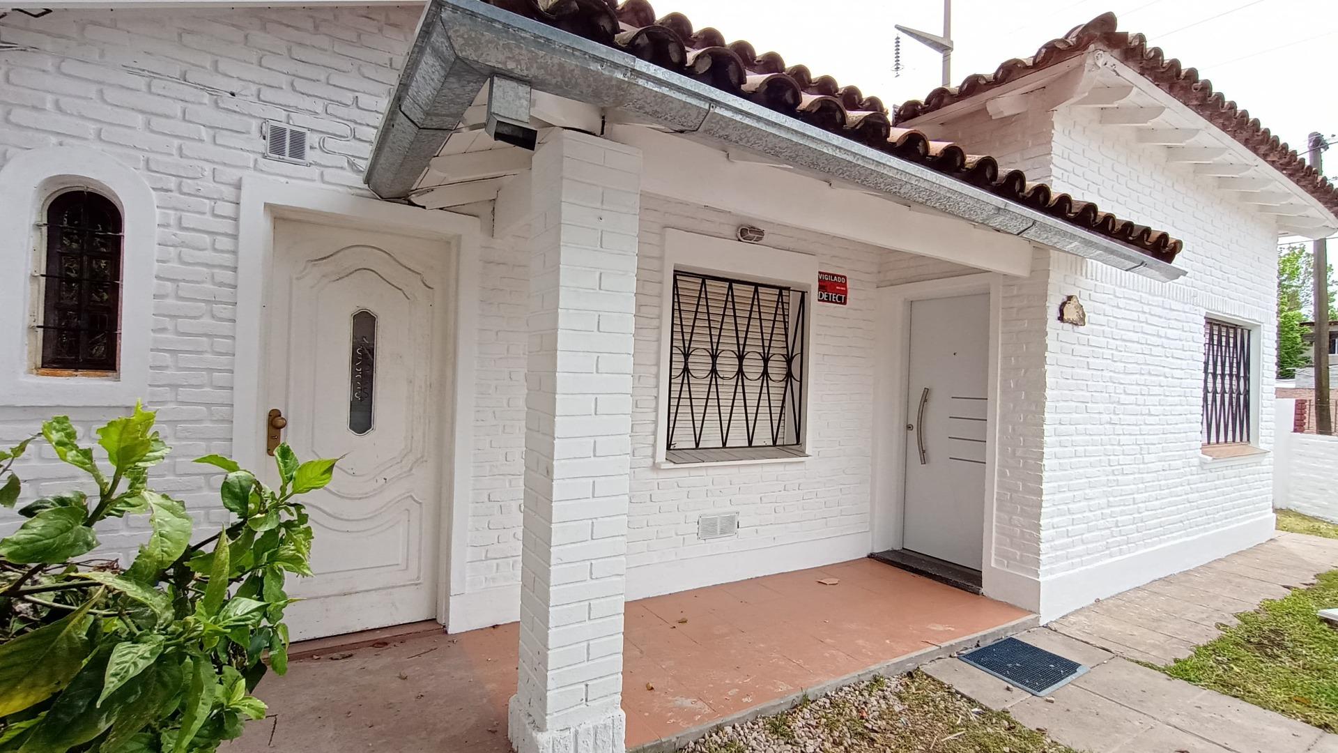 #4774254 | Venta | Casa | Ituzaingó (PARADELA INMOBILIARIA)