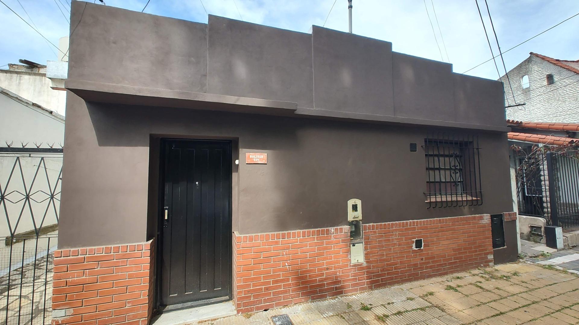 #5411469 | Venta | PH | Lomas De Zamora (Estudio Inmobiliario Di Paola)