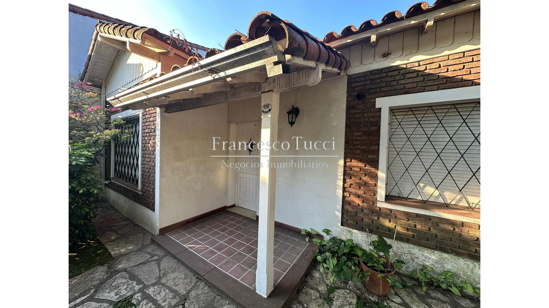 #5413568 | Venta | Casa | Merlo (Francesco Tucci Negocios Inmobiliarios)