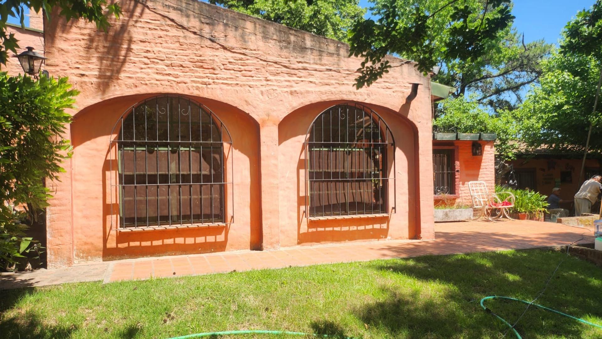 #5420373 | Venta | Casa | Pilar (Vergello Propiedades)