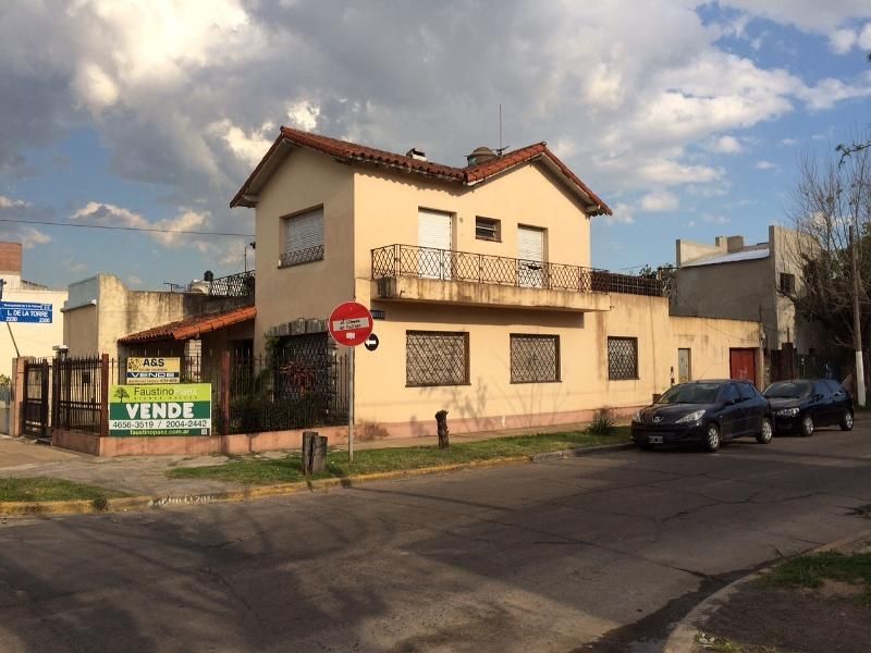 #1212016 | Venta | Casa | Caseros (FAUSTINO PAEZ)