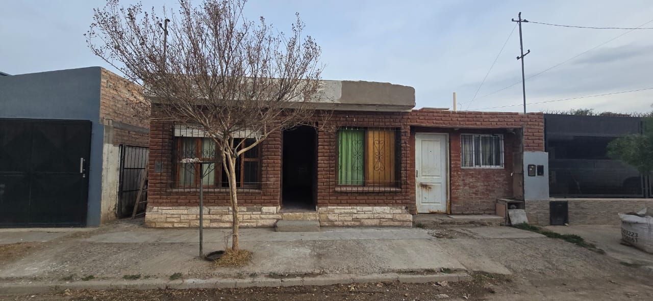 #5366660 | Venta | Casa | 60 Viviendas (Gabriela Herrera)