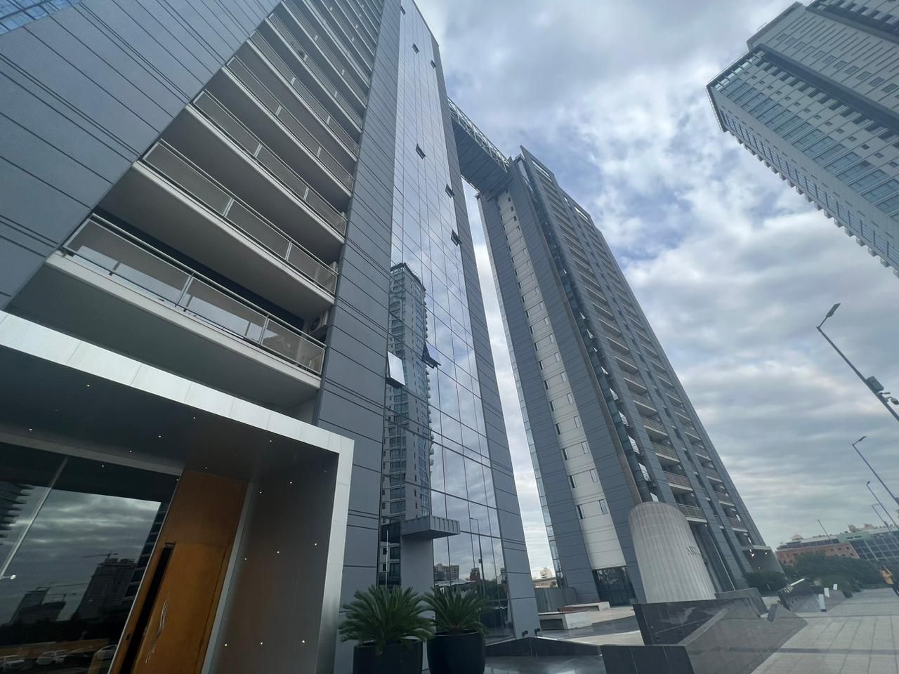 #5369646 | Venta | Departamento | Puerto Madero (Giannina Brugaletta)