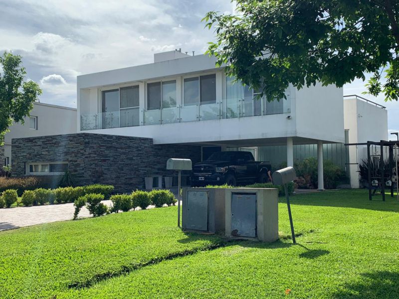 #1191021 | Venta | Casa | Terravista (Gabriel Paris  Asesor inmobiliario)