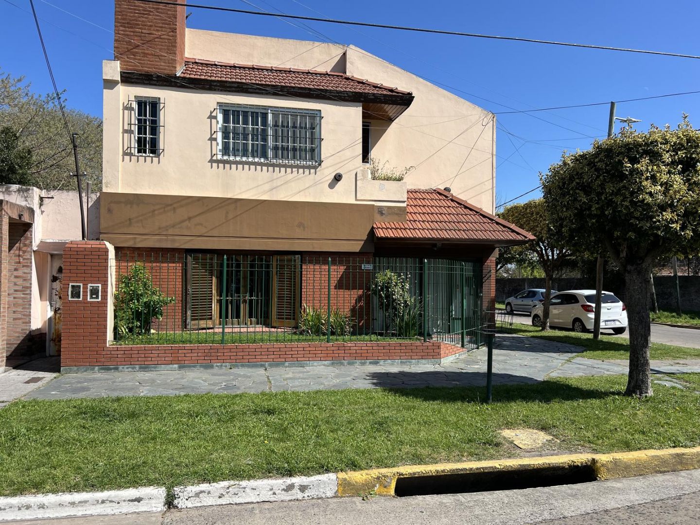 #5396818 | Venta | Casa | Lomas De Zamora (Hernando Propiedades)