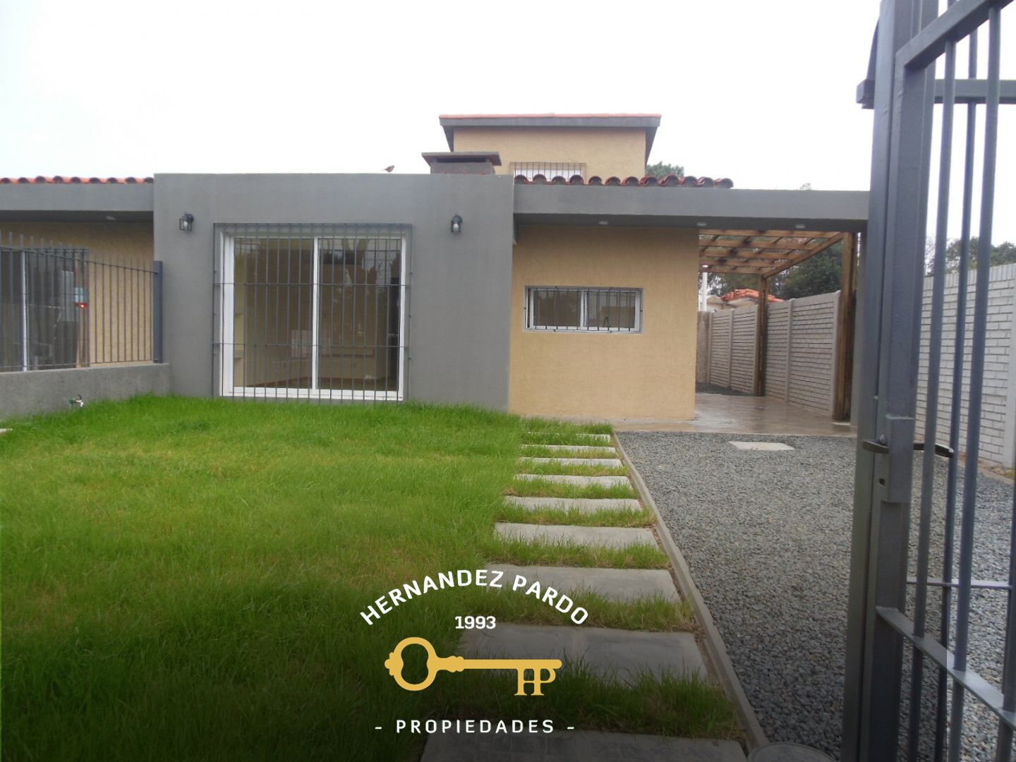 #5355669 | Venta | Casa | Lagomar (Hernandez Pardo Inmobiliaria)