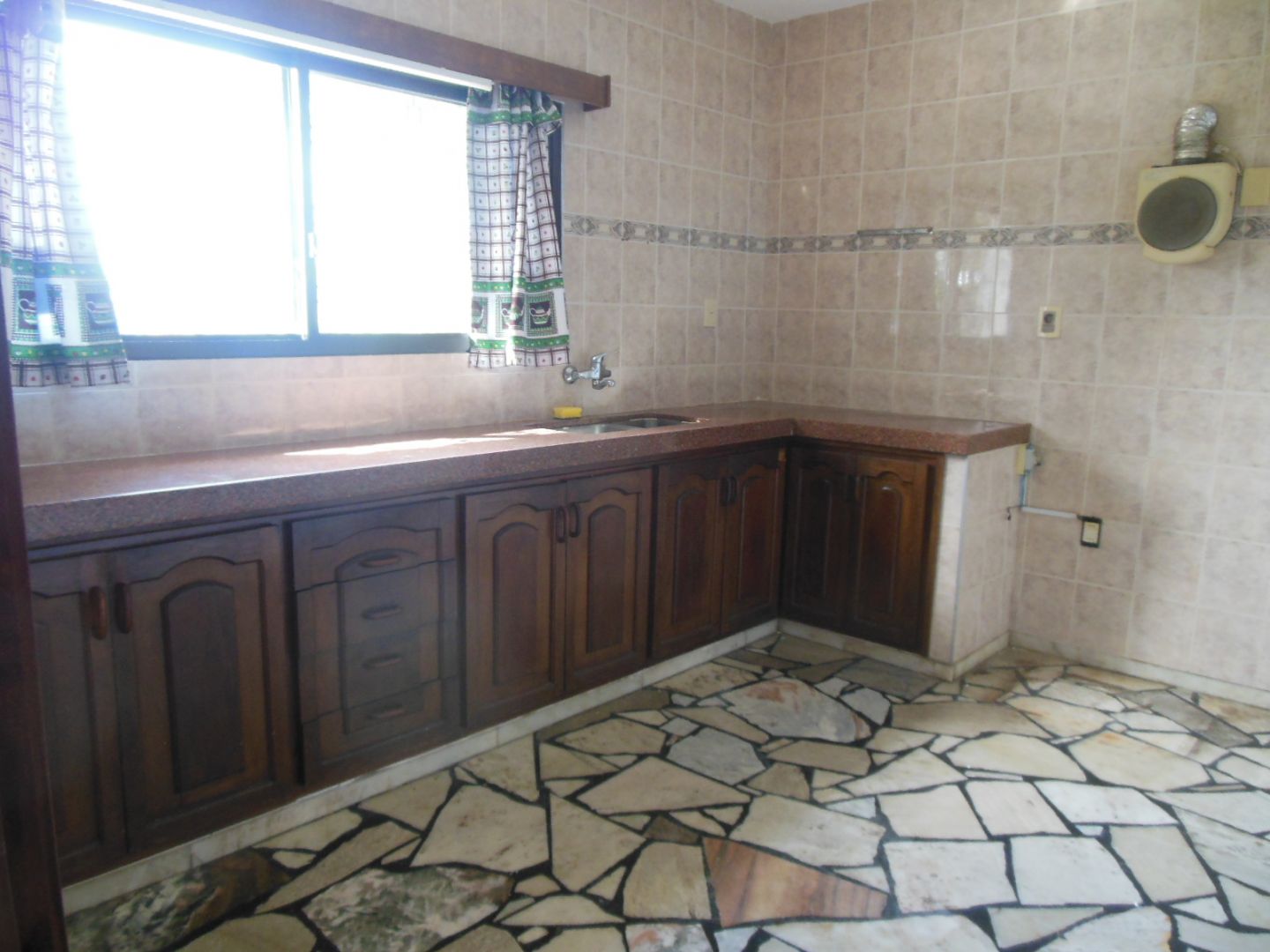 #5486539 | Alquiler | Casa | Lagomar (Hernandez Pardo Inmobiliaria)