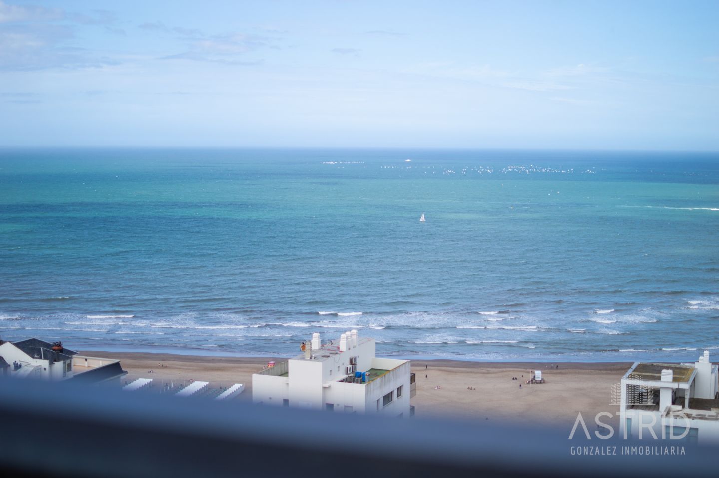 #5387883 | Alquiler Temporal | Departamento | Playa Grande (Astrid Gonzalez Inmobiliaria)