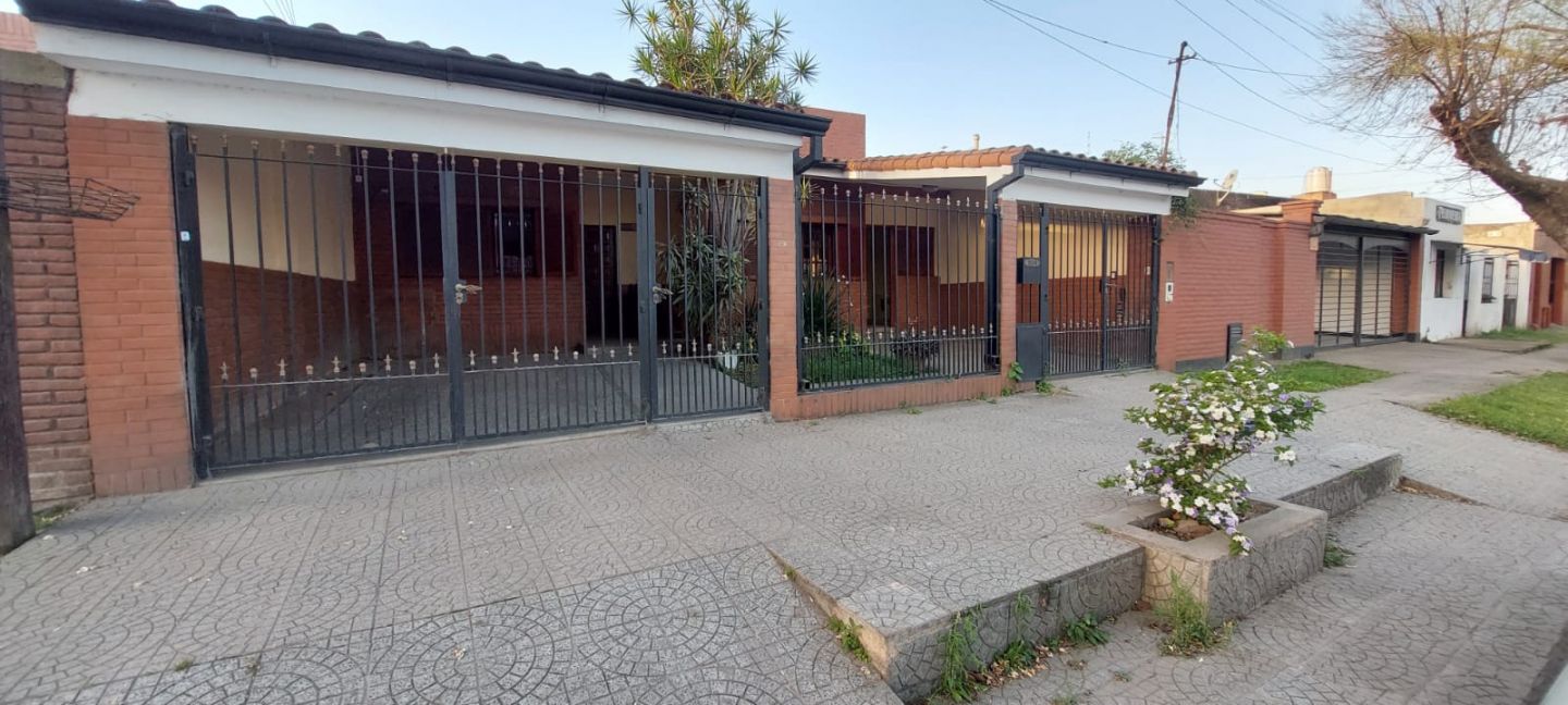 #4595800 | Venta | Casa | San Miguel De Tucuman (ISN Inmobiliaria)