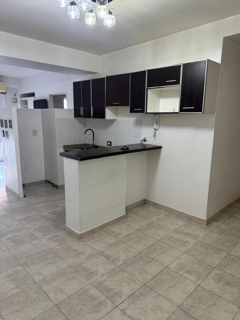 #5481646 | Alquiler | Departamento | Monte Castro (Jakim Propiedades)