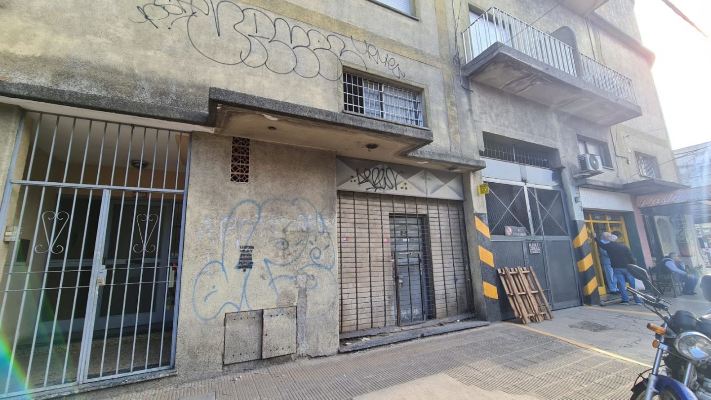 #4156214 | Alquiler | Local | San Justo (J. A. Perez Negocios Inmobiliarios)