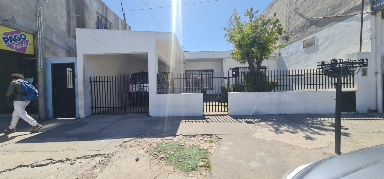 #5194402 | Venta | Casa | San Justo (J. A. Perez Negocios Inmobiliarios)