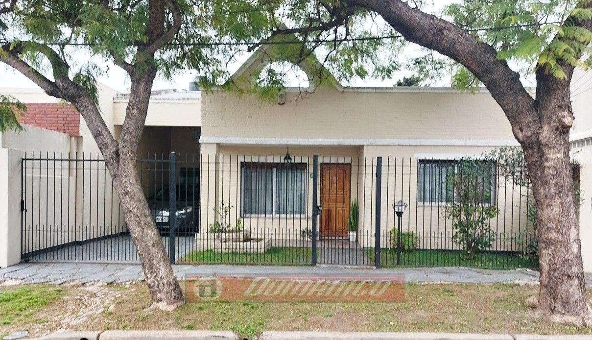 #5362033 | Sale | House | Castelar (Domanico Propiedades)