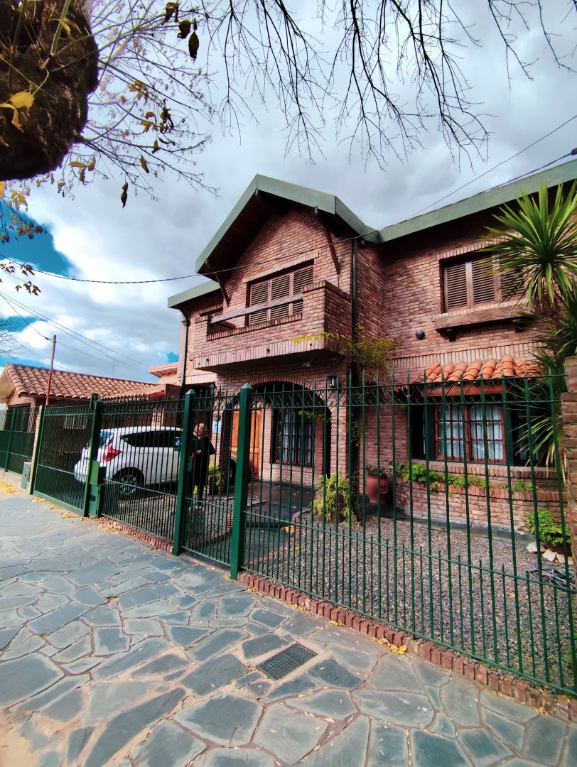 #5241811 | Sale | House | San Miguel (Estudio inmobiliario Juan Castro)