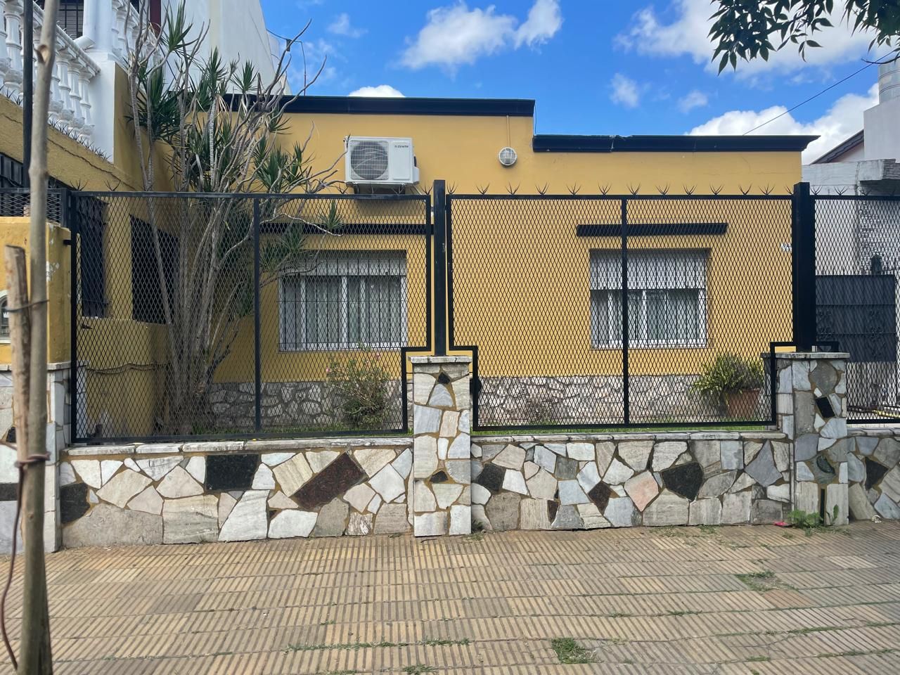 #5457760 | Venta | Casa | Muñiz (Estudio inmobiliario Juan Castro)