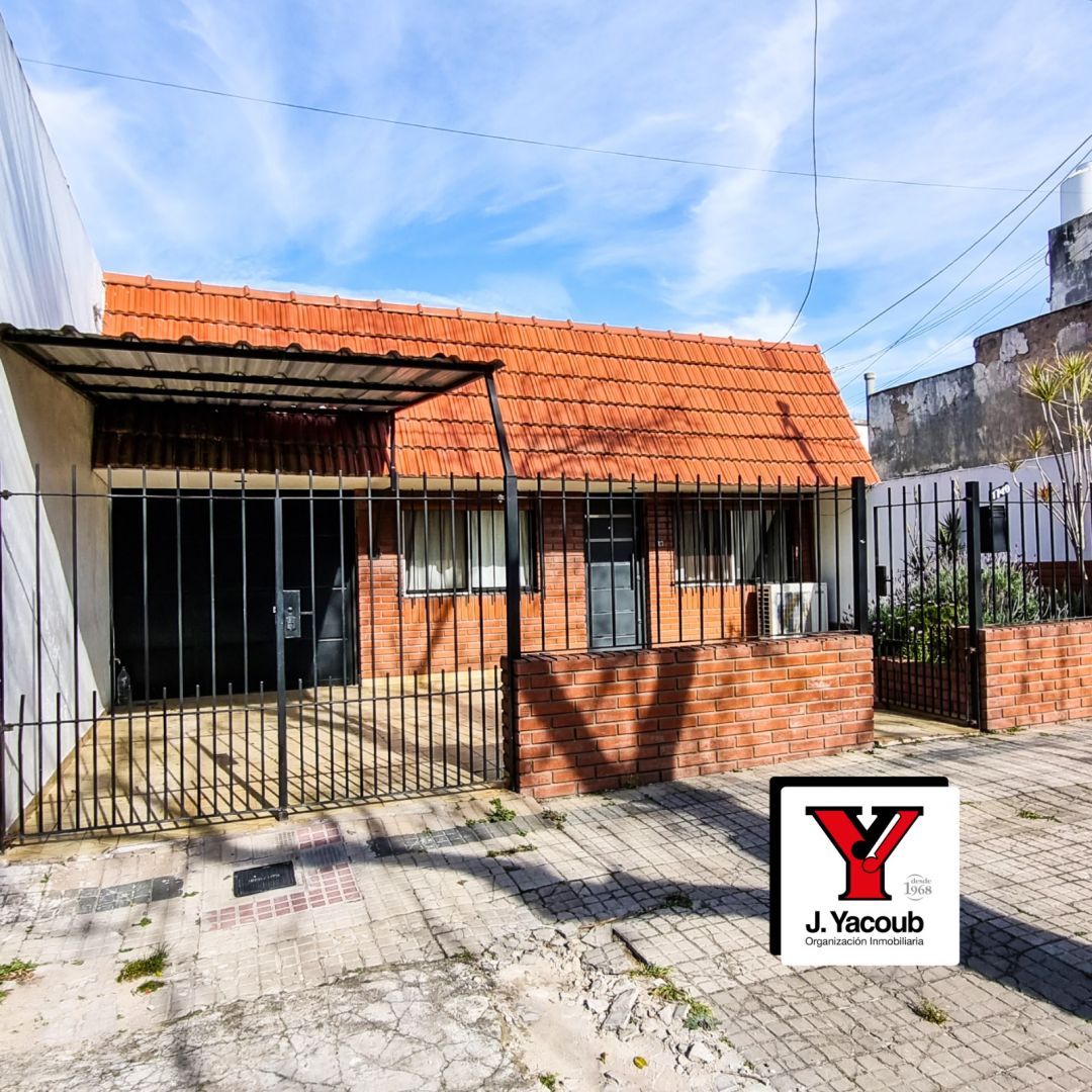 #4550256 | Venta | Casa | La Plata (Jorge J. Yacoub Inmobiliaria)