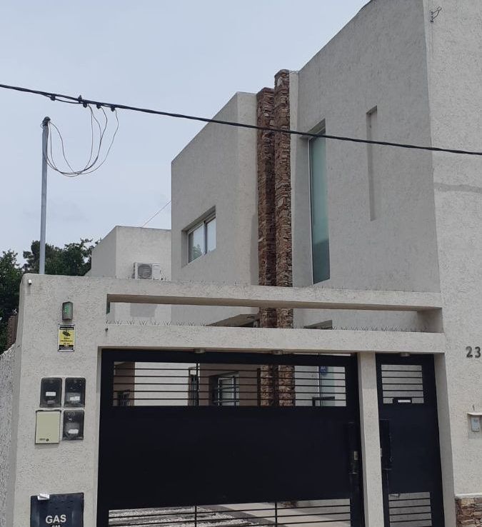 #1742086 | Sale | House | San Carlos (Jorge J. Yacoub Inmobiliaria)