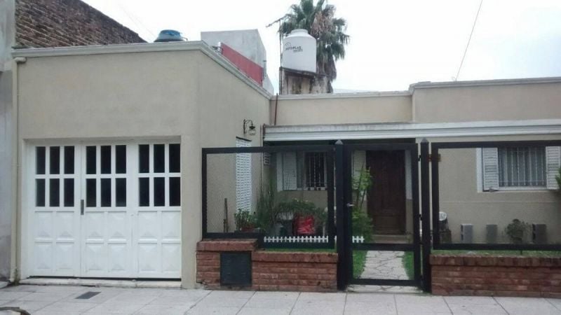 #1222943 | Venta | Casa | Villa Luzuriaga (Konkolyi Propiedades)