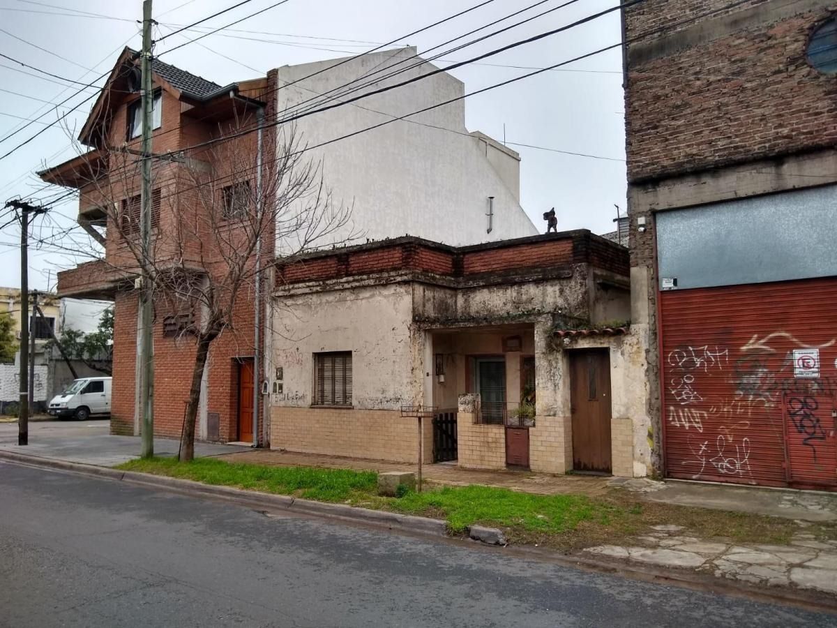 #3801664 | Venta | Casa | Ramos Mejia (Konkolyi Propiedades)