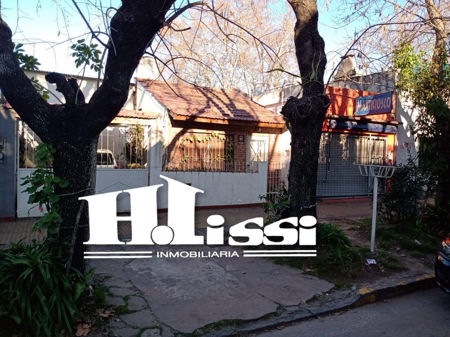 #4474634 | Venta | Casa | Lomas De Zamora (H. Lissi Propiedades)