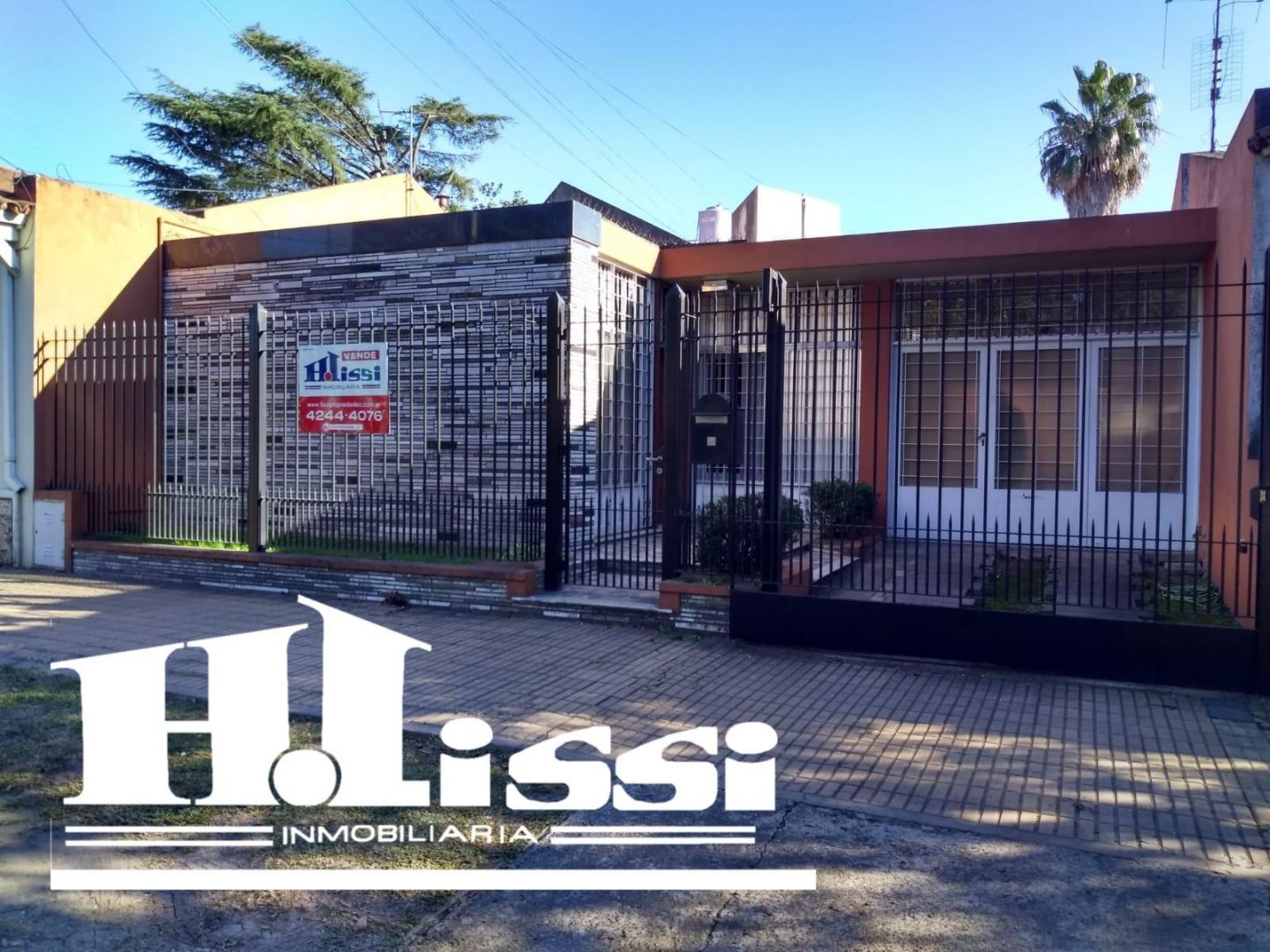 #5345190 | Venta | Casa | Temperley (H. Lissi Propiedades)