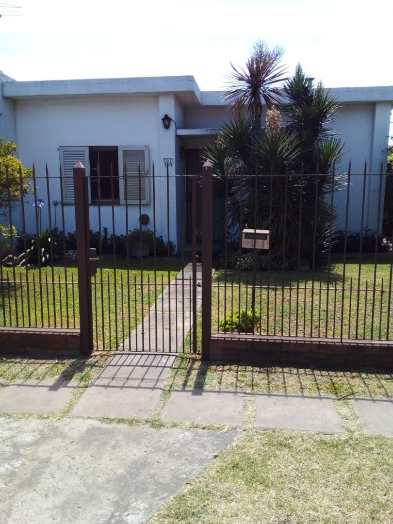 #5463872 | Venta | Casa | Ezeiza (MARIANI BIENES RAICES)