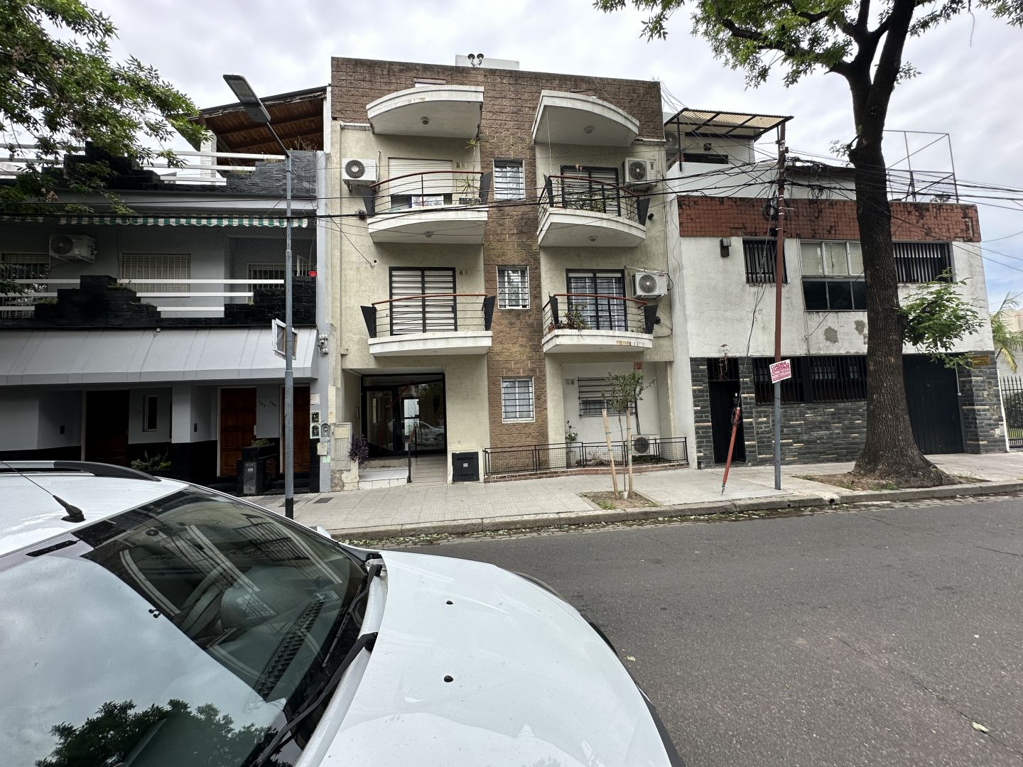 #5477832 | Alquiler | Departamento | Liniers (Inmobiliaria Maccaroni - Estudio Integral)