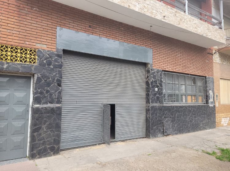 #5476378 | Alquiler | Galpón / Depósito / Bodega | Caseros (Mariano González Gestión Inmobiliaria)