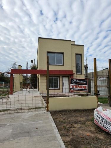 #5388120 | Venta | Casa | Loma Verde (Maidana Propiedades)