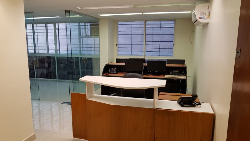 #1693548 | Venta | Oficina | Tribunales (Mosquera Propiedades)