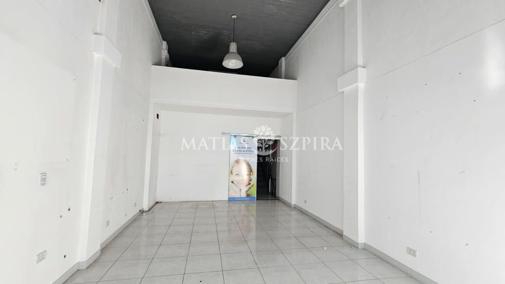 #5363043 | Alquiler | Local | Barrio Parque Leloir (Matias Szpira Bienes Raices)