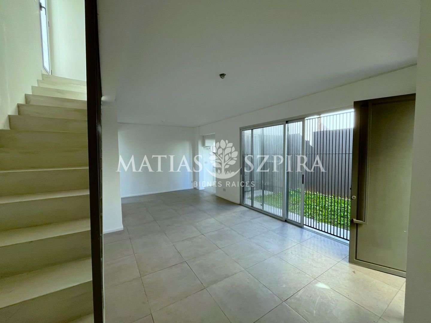 #5367084 | Sale | Horizontal Property | Castelar (Matias Szpira Bienes Raices)