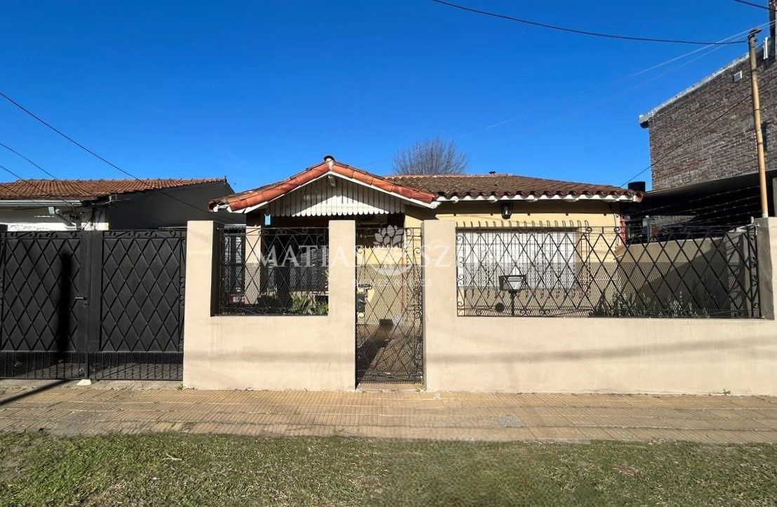 #5344175 | Sale | House | Ituzaingó (Matias Szpira Bienes Raices)