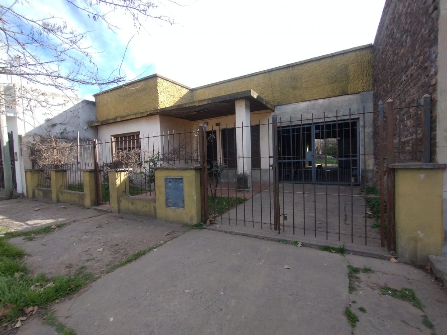 #5351414 | Venta | Casa | El Veinticinco De Mayo (Mil Uno Propiedades)